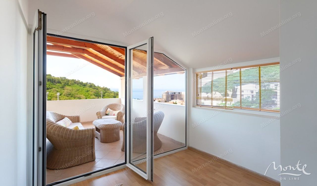 Апартаменты в Петроваце, Черногория, 69 м² - фото 5