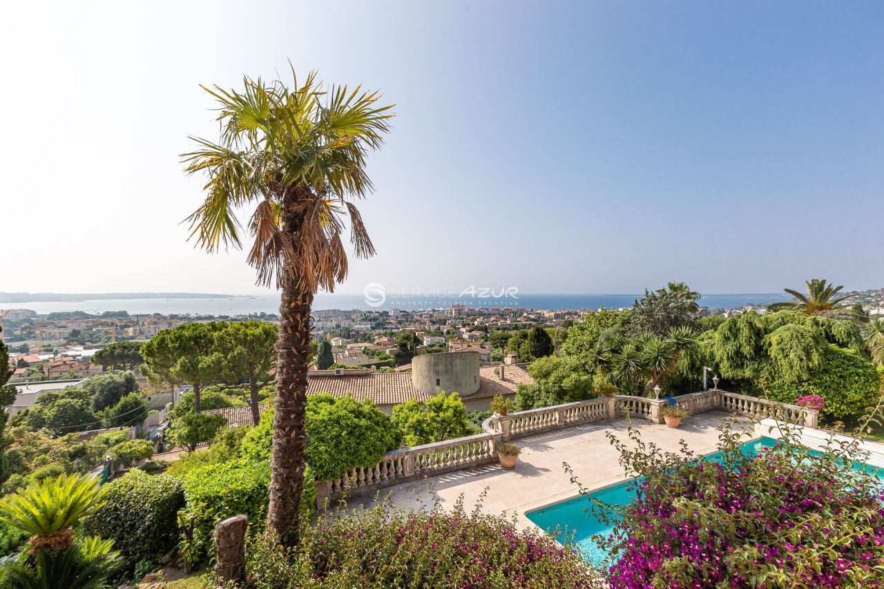 Вилла в Гольф-Жуан, Франция, 350 м² - фото 4