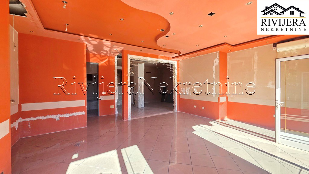 Кафе, ресторан в Херцег-Нови, Черногория, 58 м² - фото 2