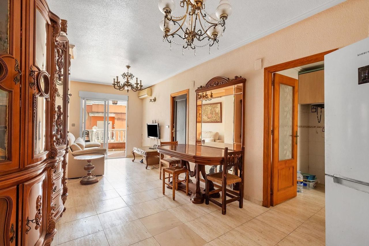 Квартира в Торревьехе, Испания, 96 м² - фото 1