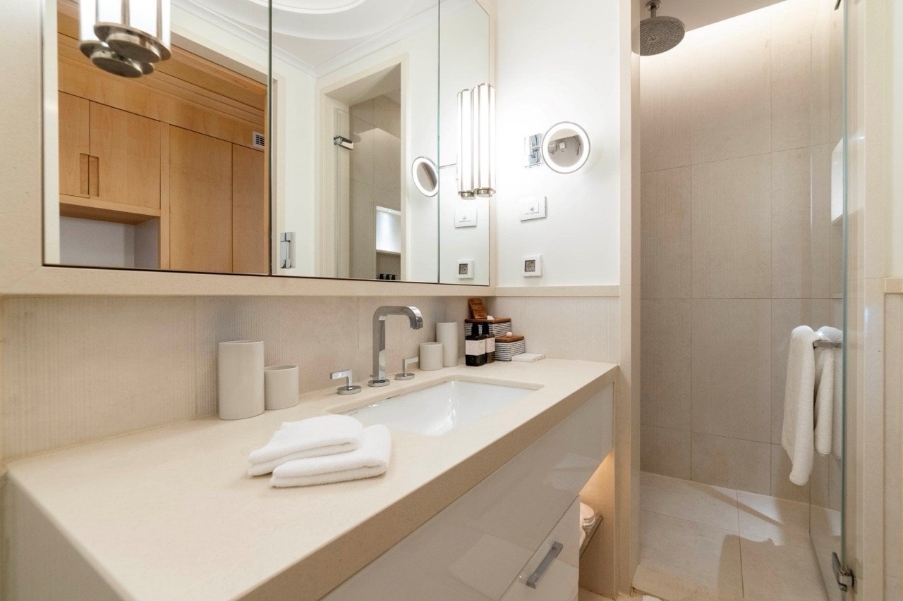 Квартира в Тивате, Черногория, 296 м² - фото 13