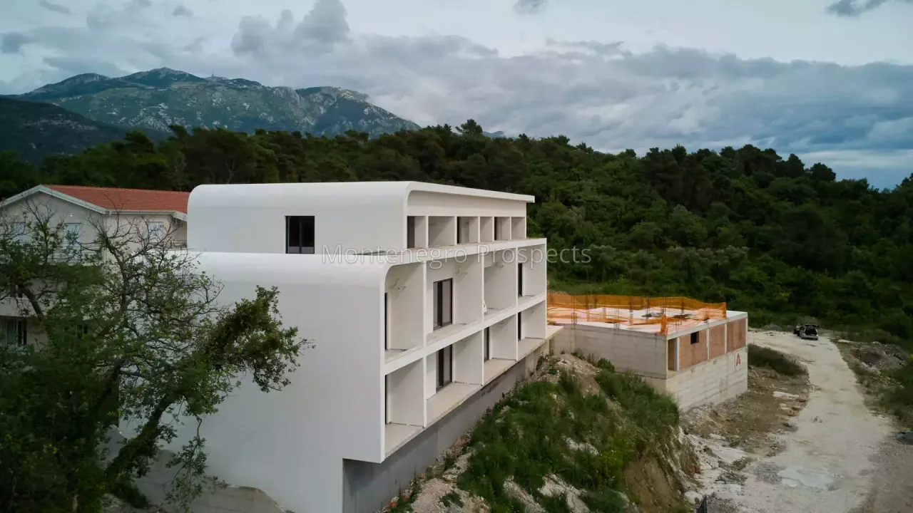 Квартира в Тивате, Черногория, 32 м² - фото 5