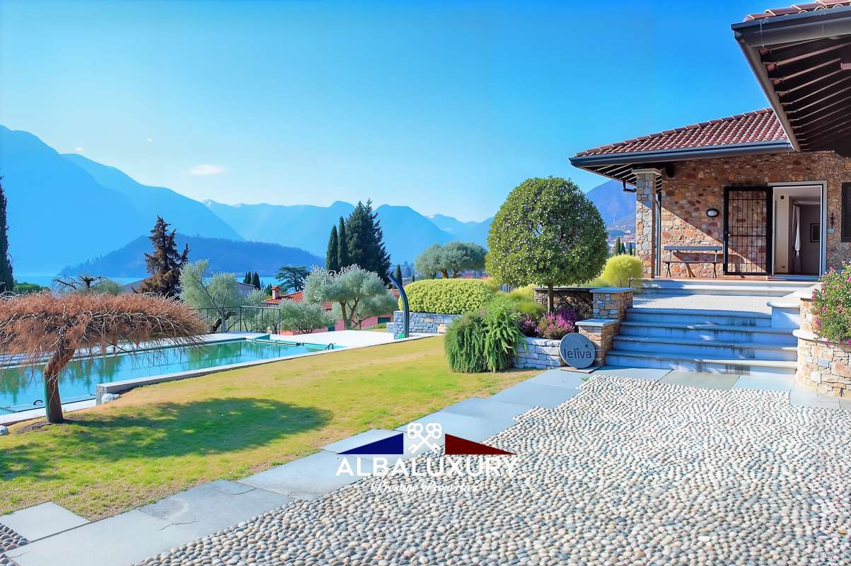 Вилла в Грианте, Италия, 500 м² - фото 5