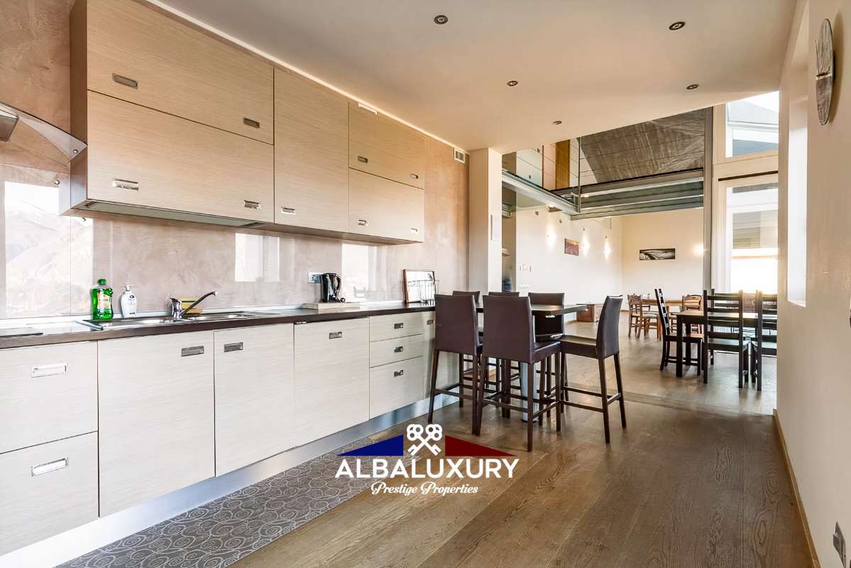 Вилла в Грианте, Италия, 400 м² - фото 12