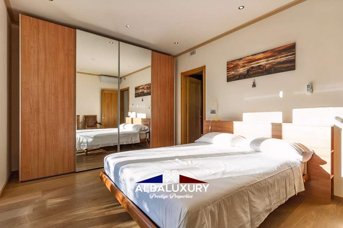 Вилла в Грианте, Италия, 400 м² - фото 13