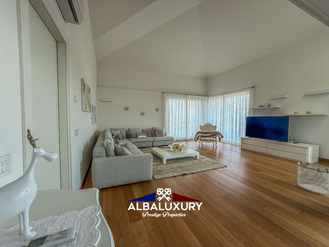 Вилла в Грианте, Италия, 508 м² - фото 15