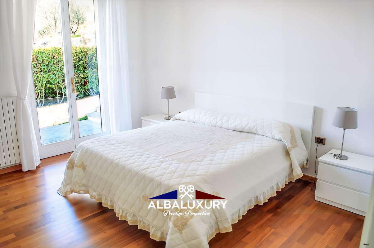 Вилла в Грианте, Италия, 500 м² - фото 16