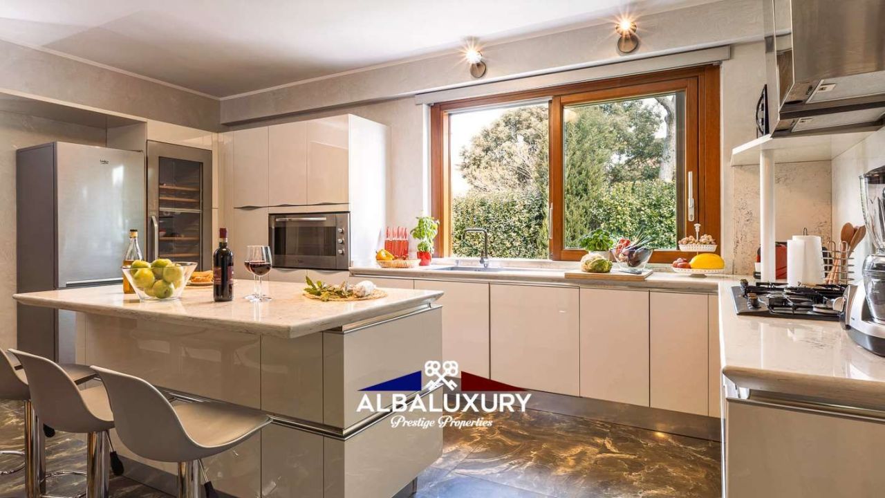 Вилла в Пизе, Италия, 370 м² - фото 19