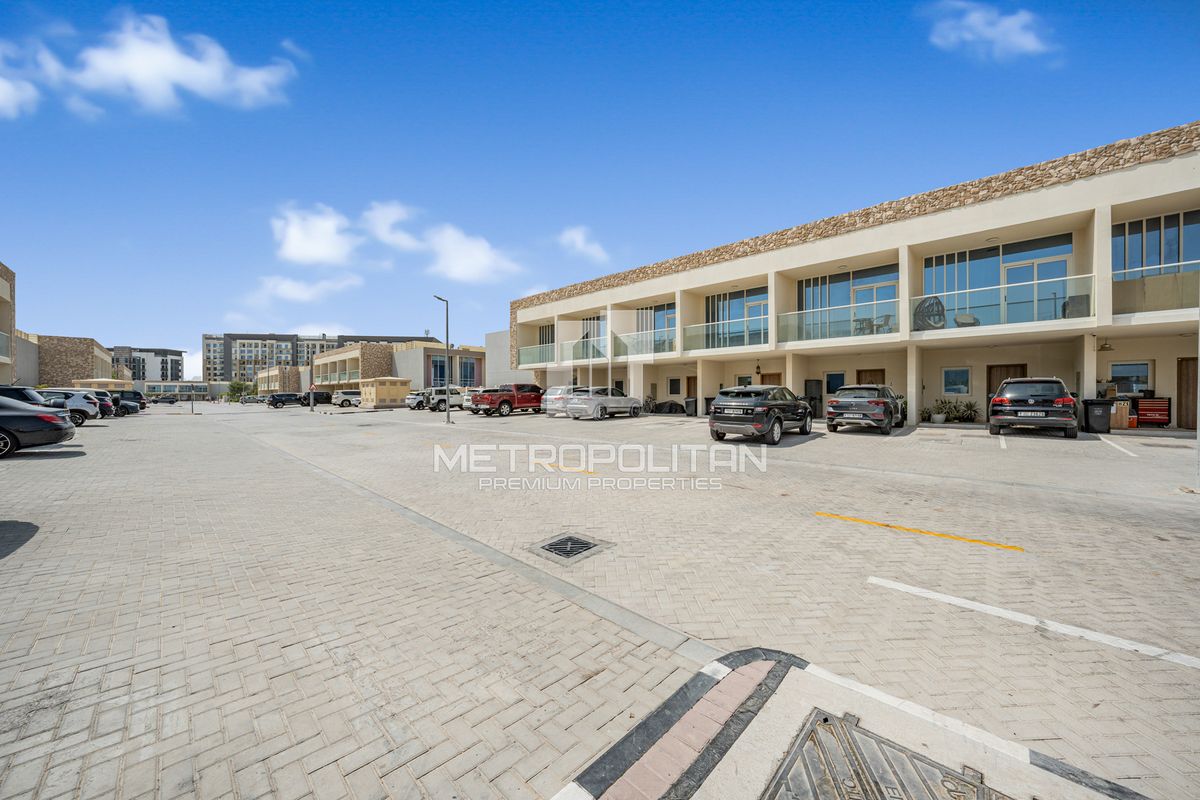 Таунхаус в Дубае, ОАЭ, 61 м² - фото 16