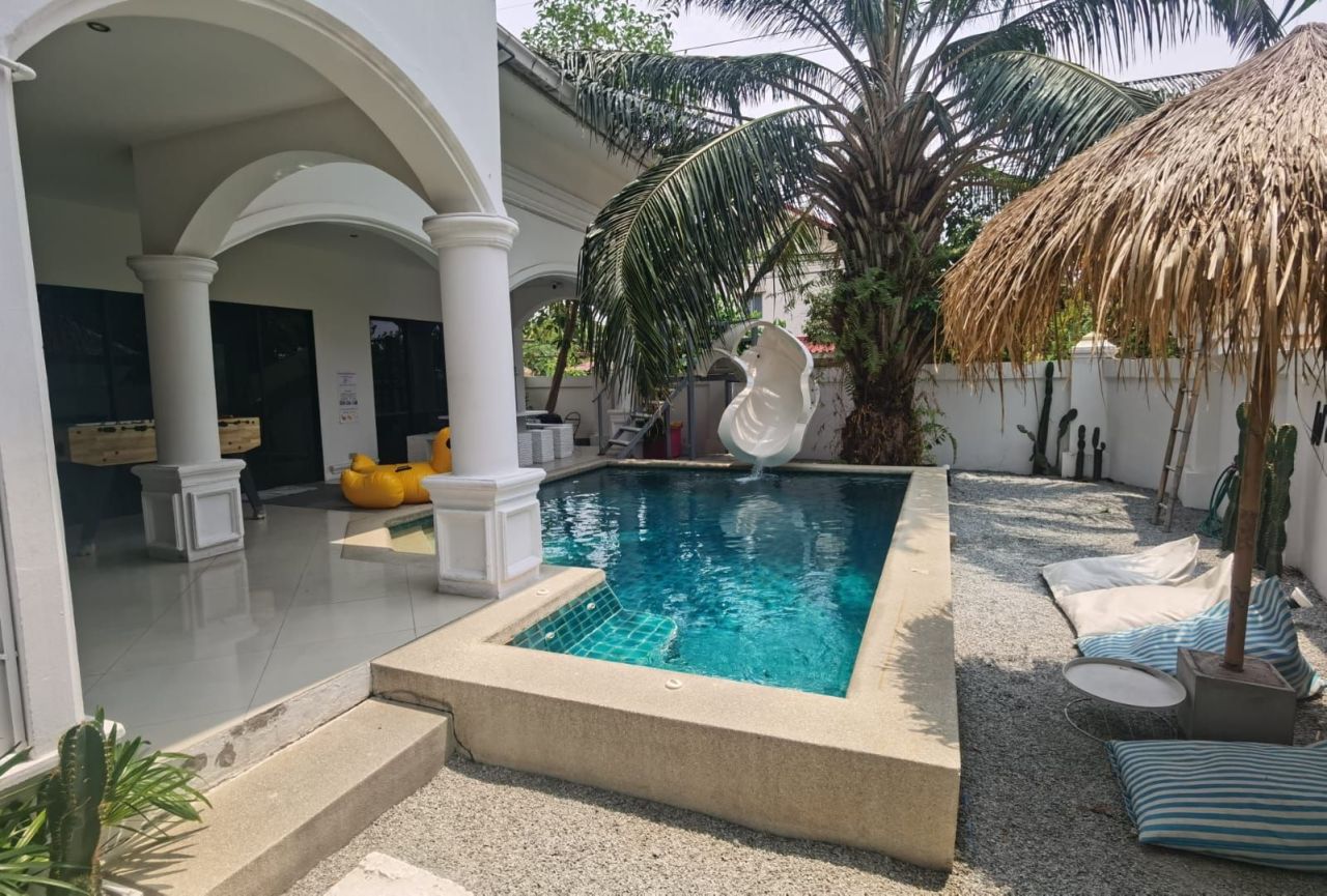 Вилла в Паттайе, Таиланд, 285 м² - фото 2