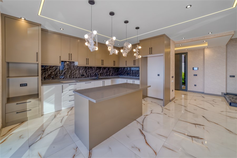 Вилла в Кестеле, Турция, 236 м² - фото 11