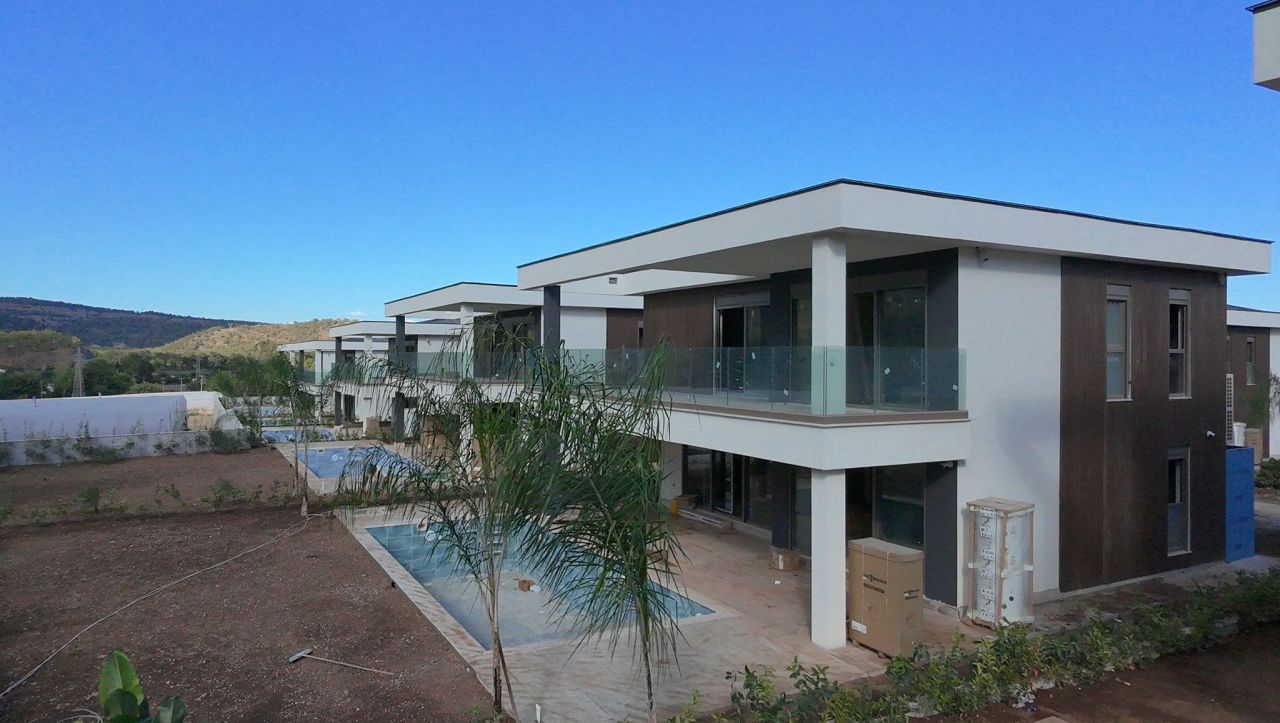 Коттедж в Анталии, Турция, 280 м² - фото 4