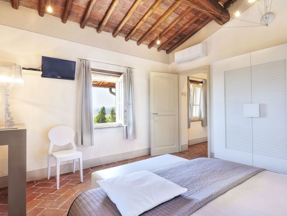 Вилла в Палае, Италия, 330 м² - фото 15