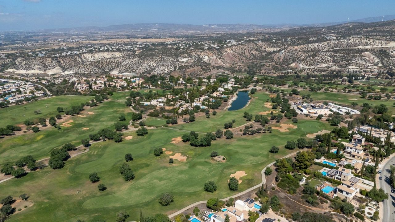 Вилла в Пафосе, Кипр, 500 м² - фото 11