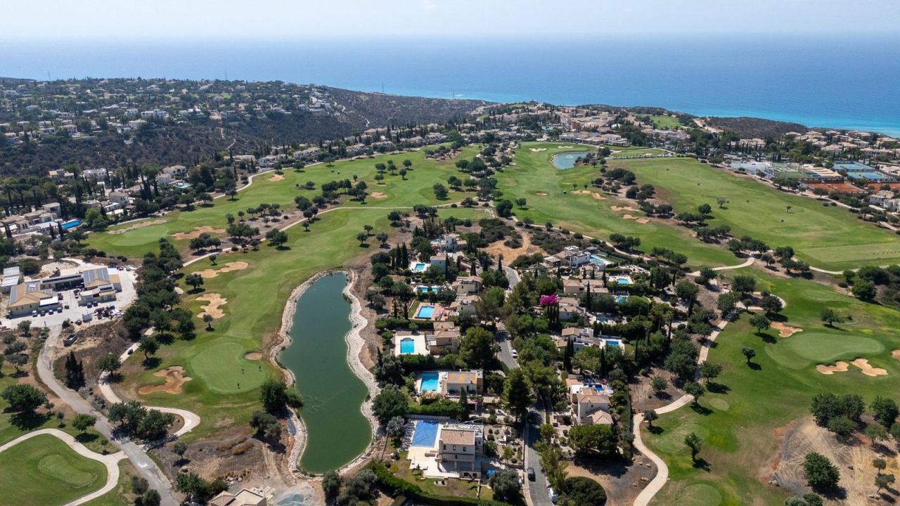 Вилла в Пафосе, Кипр, 500 м² - фото 17