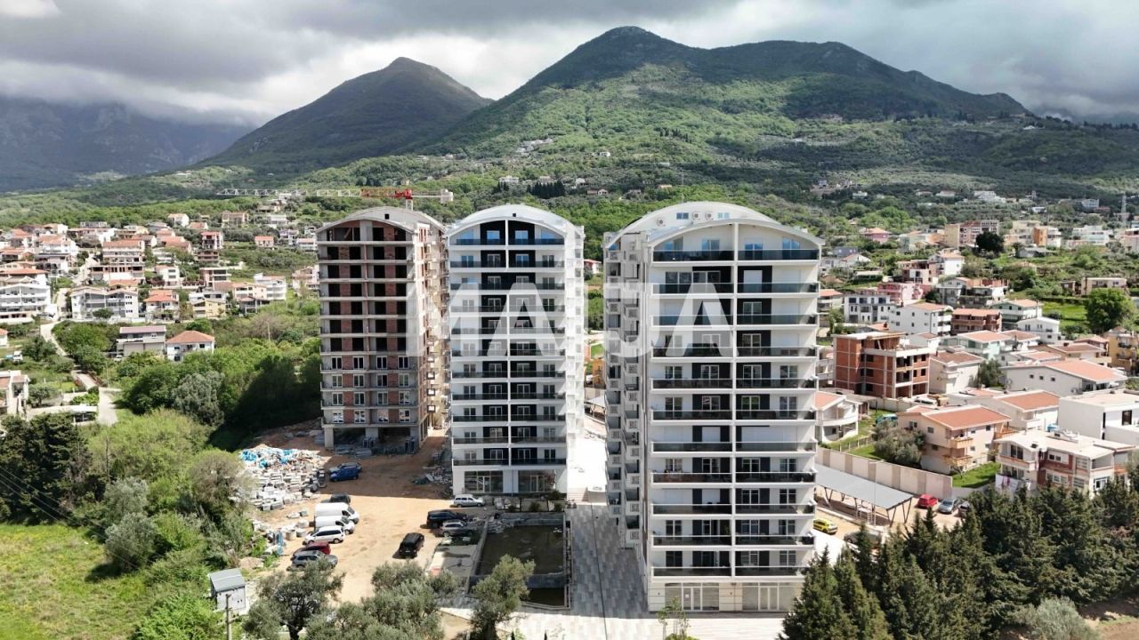 Апартаменты в Баре, Черногория, 71 м² - фото 1