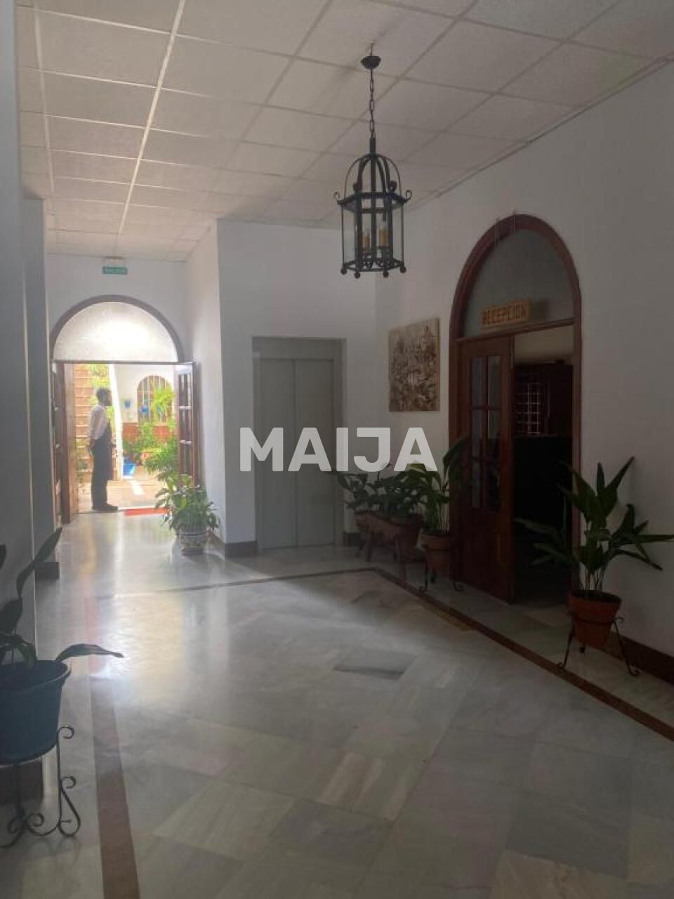 Отель, гостиница Olvera, Испания, 4 986 м² - фото 9