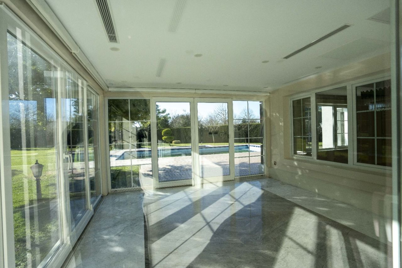 Вилла в Стамбуле, Турция, 700 м² - фото 16