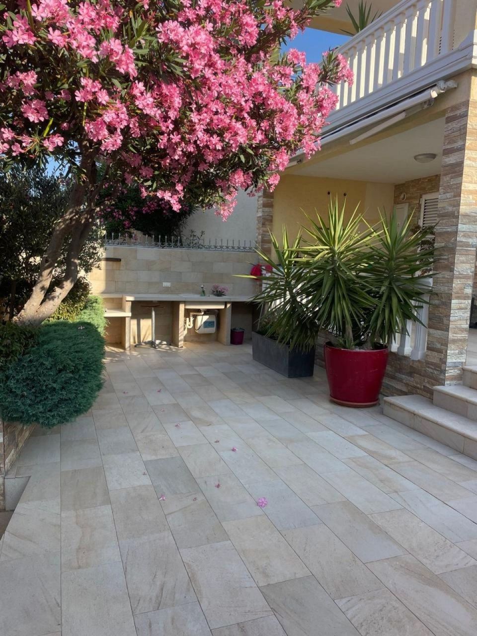 Дом в Баре, Черногория, 300 м² - фото 2