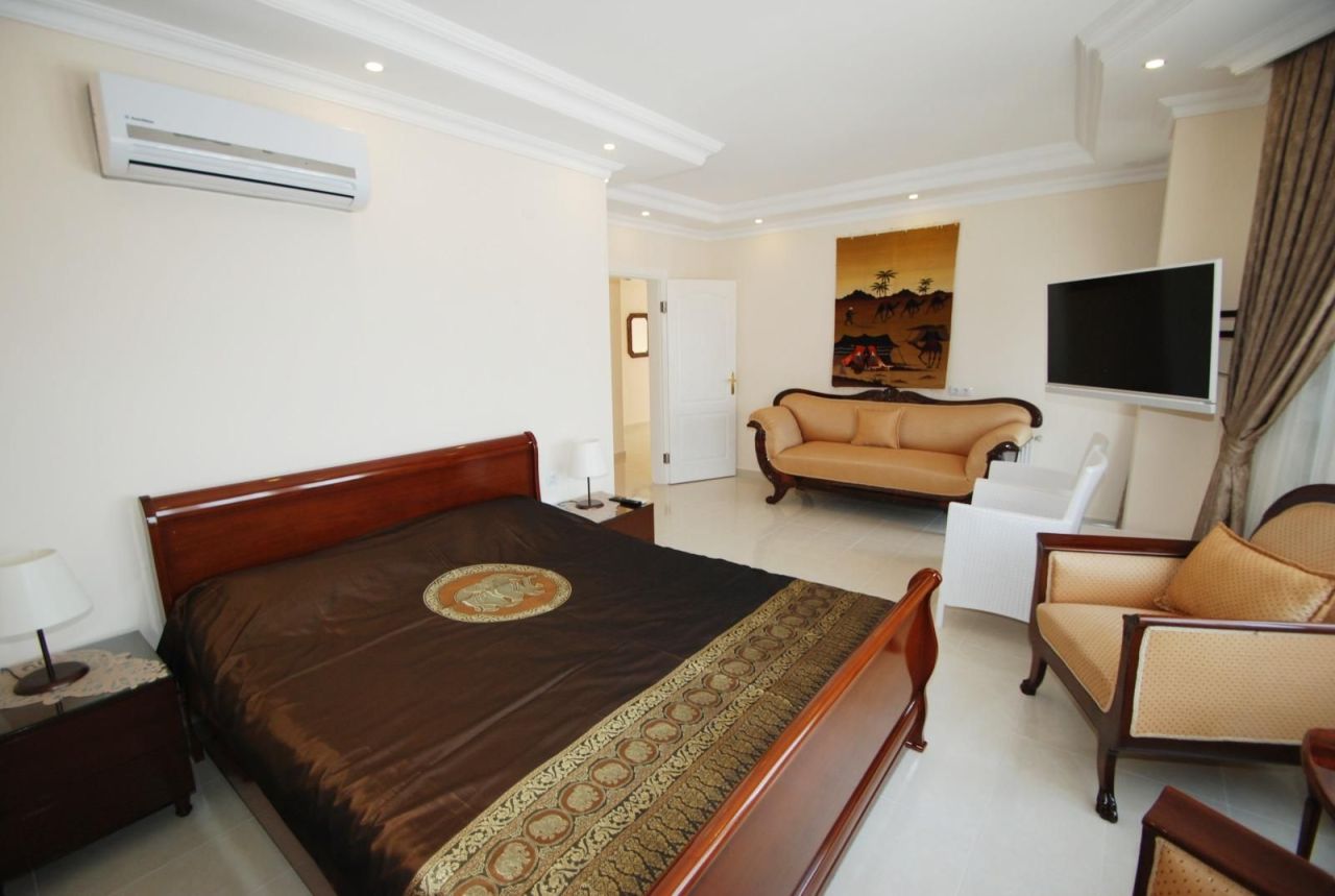 Вилла в Алании, Турция, 220 м² - фото 14