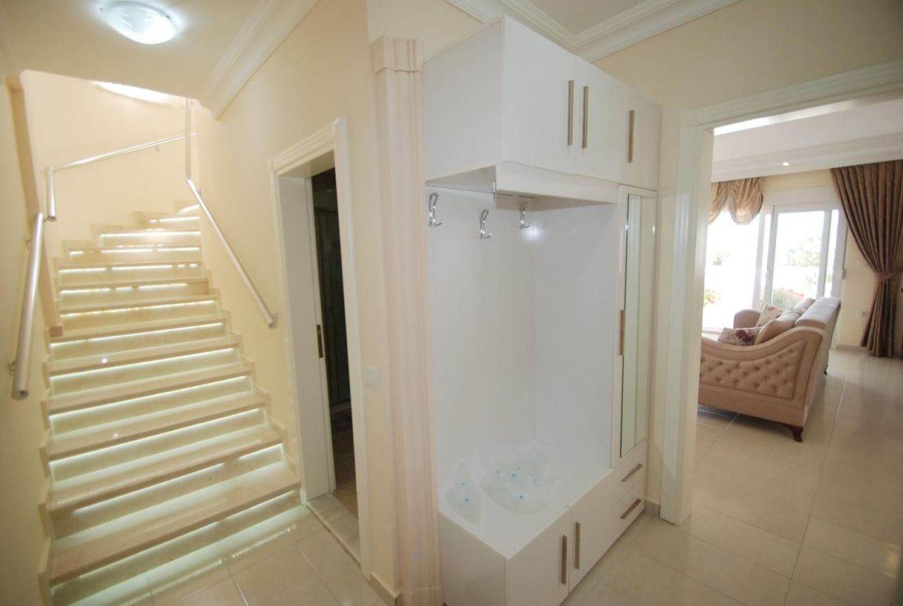 Вилла в Алании, Турция, 220 м² - фото 13