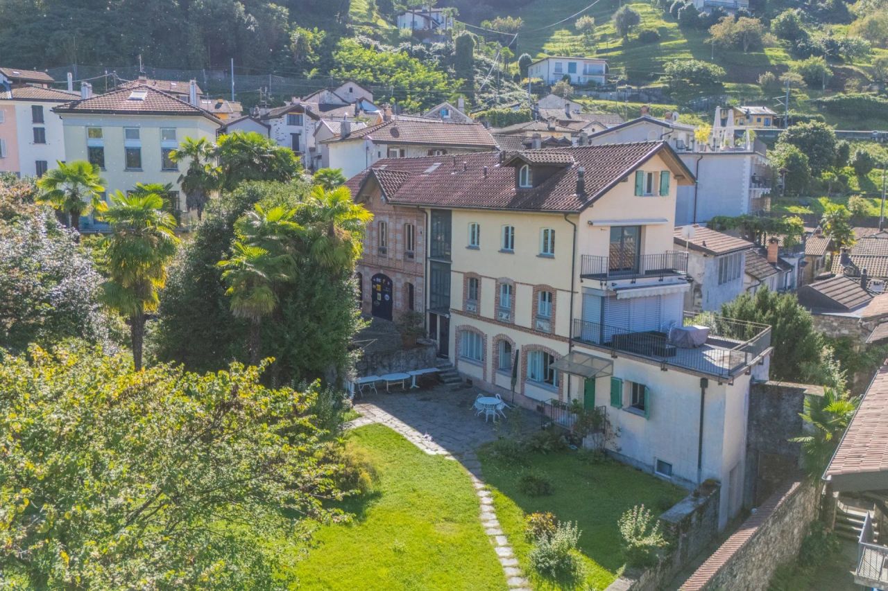 Вилла в Гамбарогно, Швейцария, 1 300 м² - фото 5