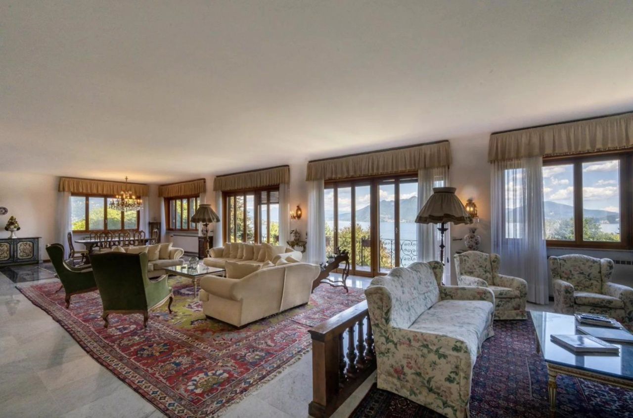 Вилла в Стрезе, Италия, 610 м² - фото 7