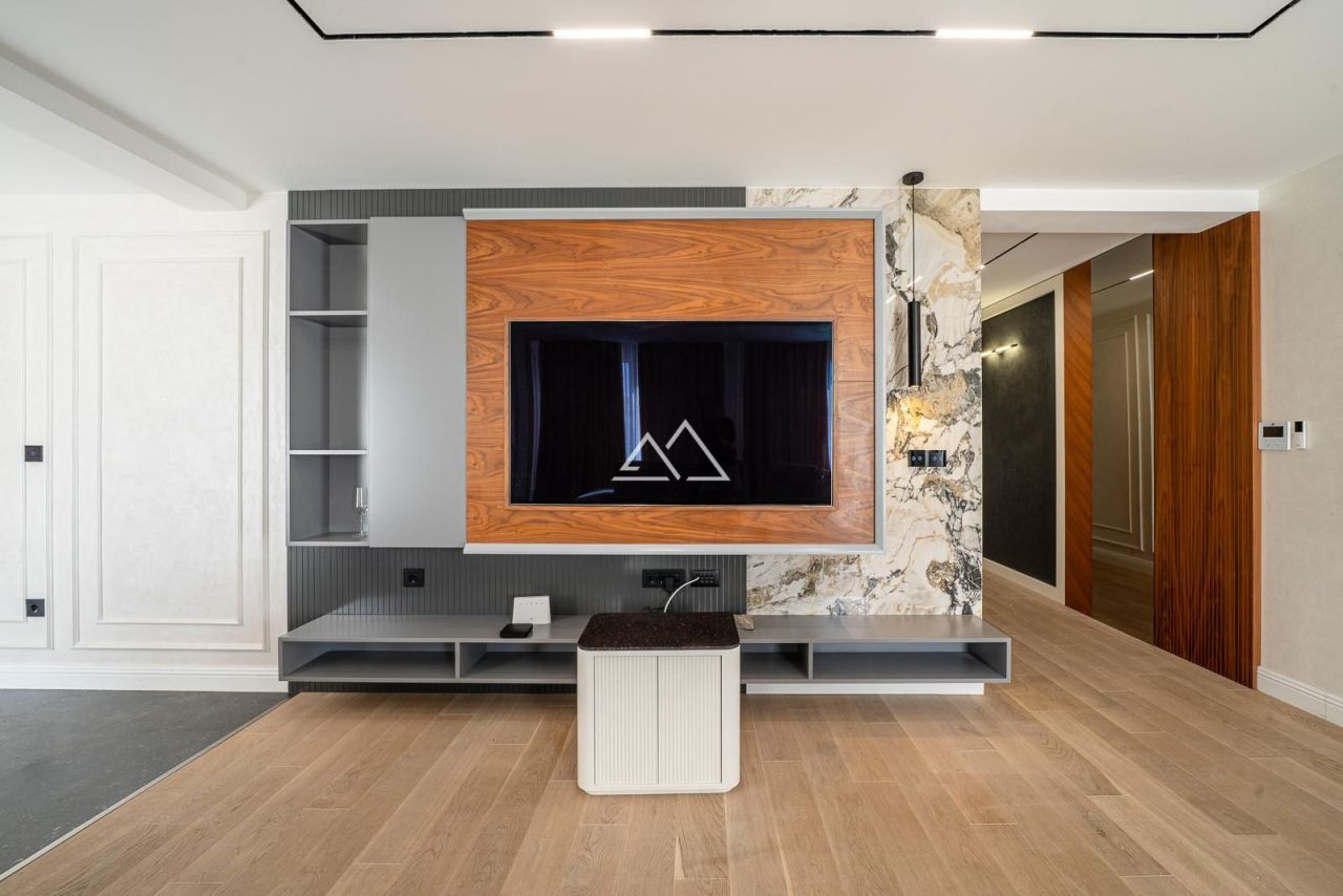 Апартаменты в Тивате, Черногория, 164 м² - фото 8