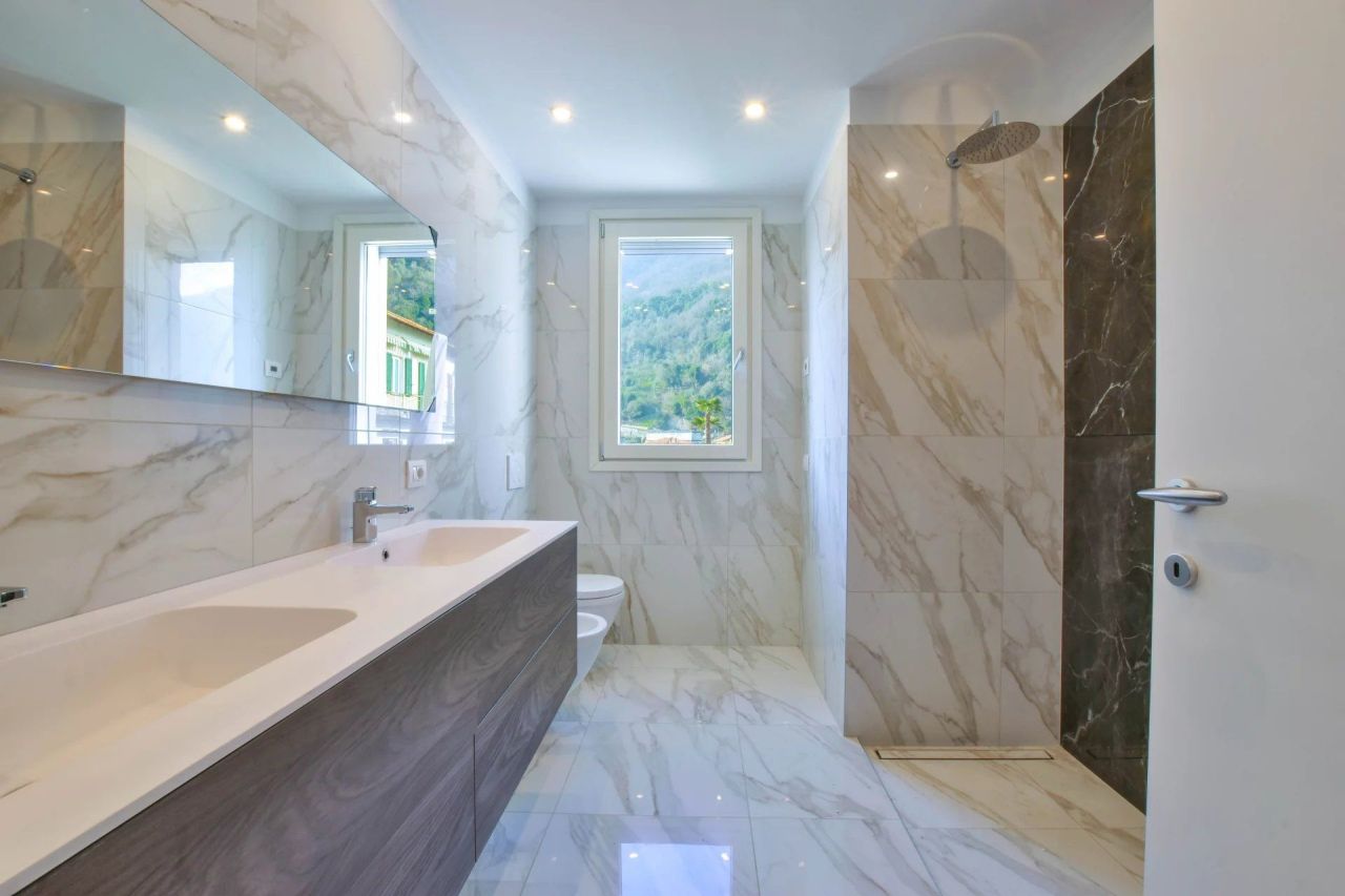 Пентхаус в Оссуччо, Италия, 113 м² - фото 9