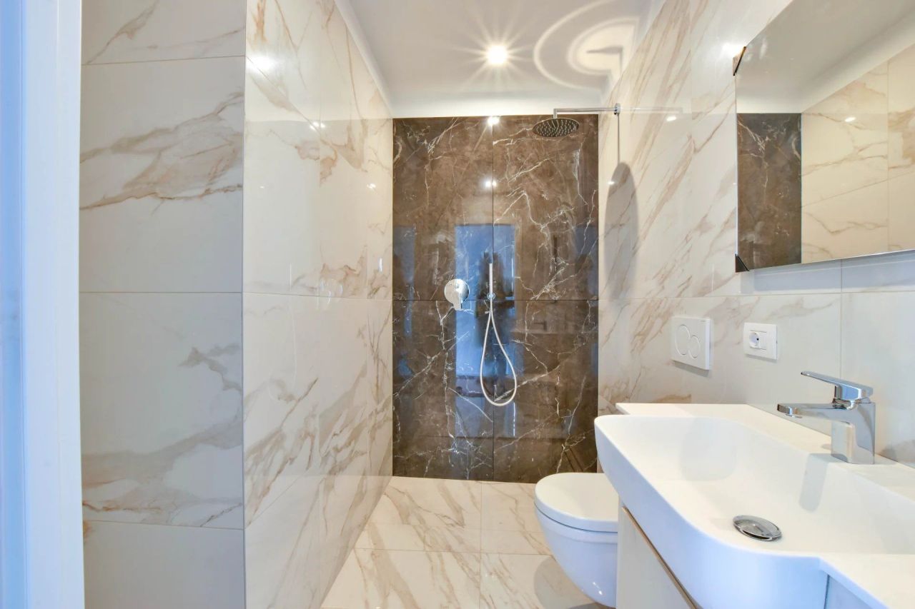 Пентхаус в Оссуччо, Италия, 113 м² - фото 10