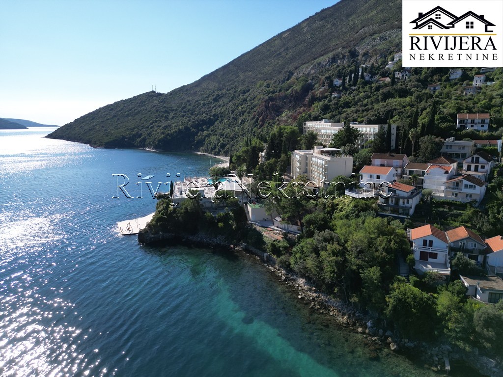 Дом в Херцег-Нови, Черногория, 105 м² - фото 8