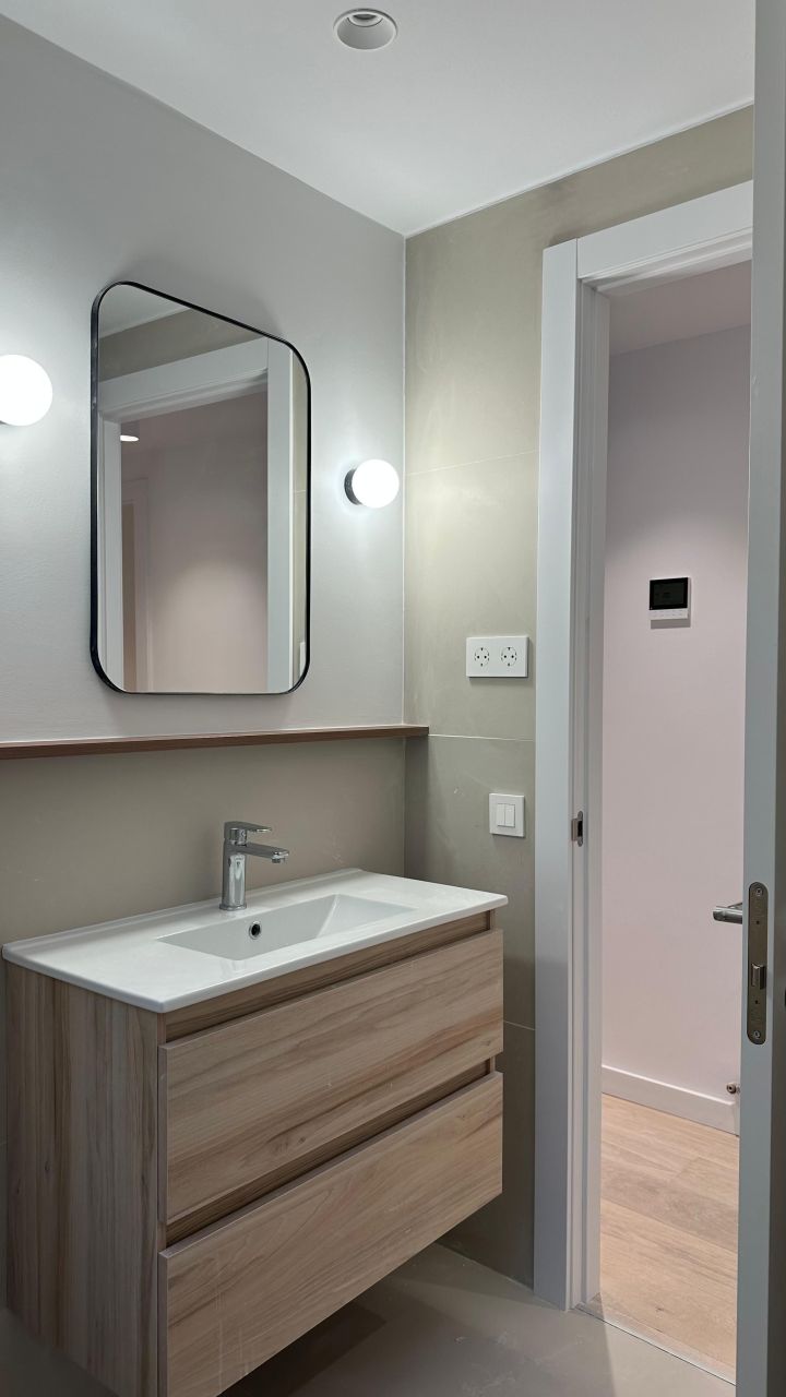 Квартира в Барселоне, Испания, 76 м² - фото 2