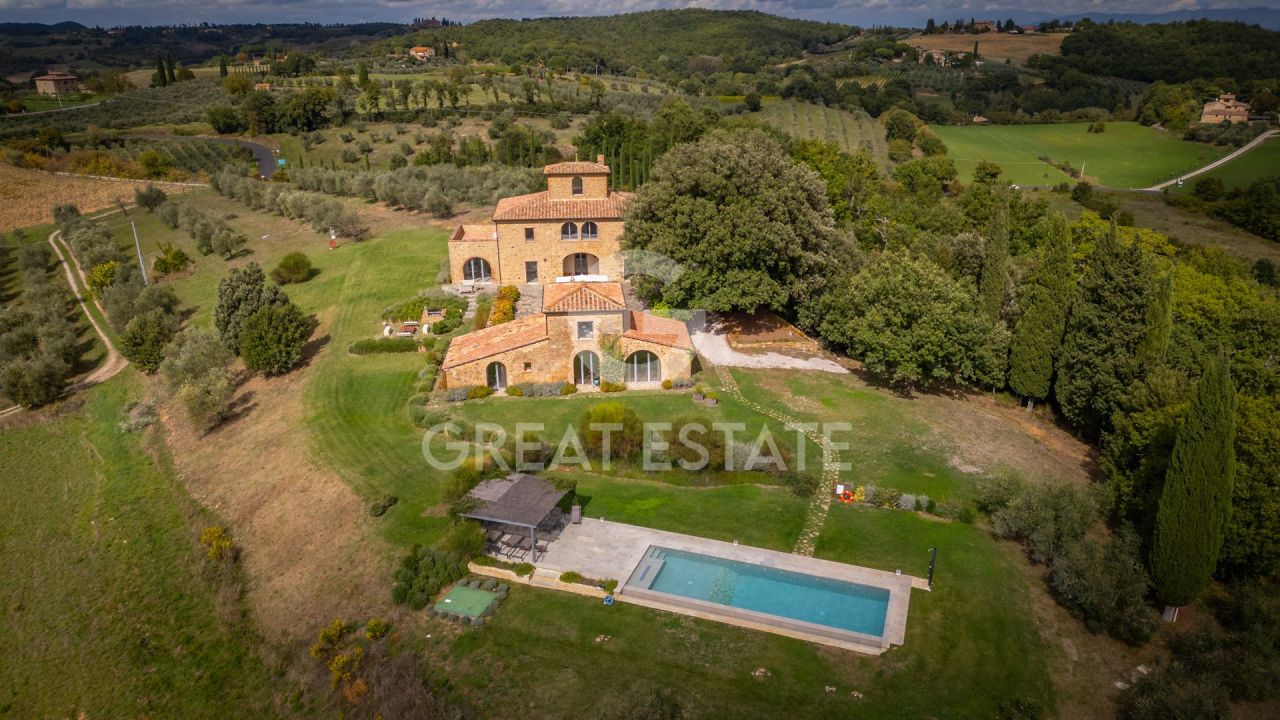 Дом в Торрита-ди-Сьене, Италия, 543.95 м² - фото 2