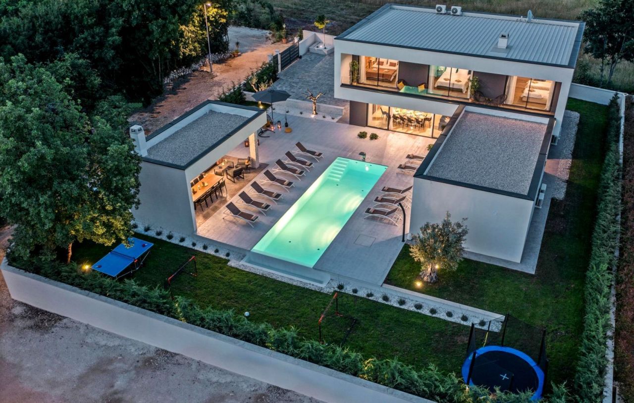 Вилла в Ровини, Хорватия, 308 м² - фото 9