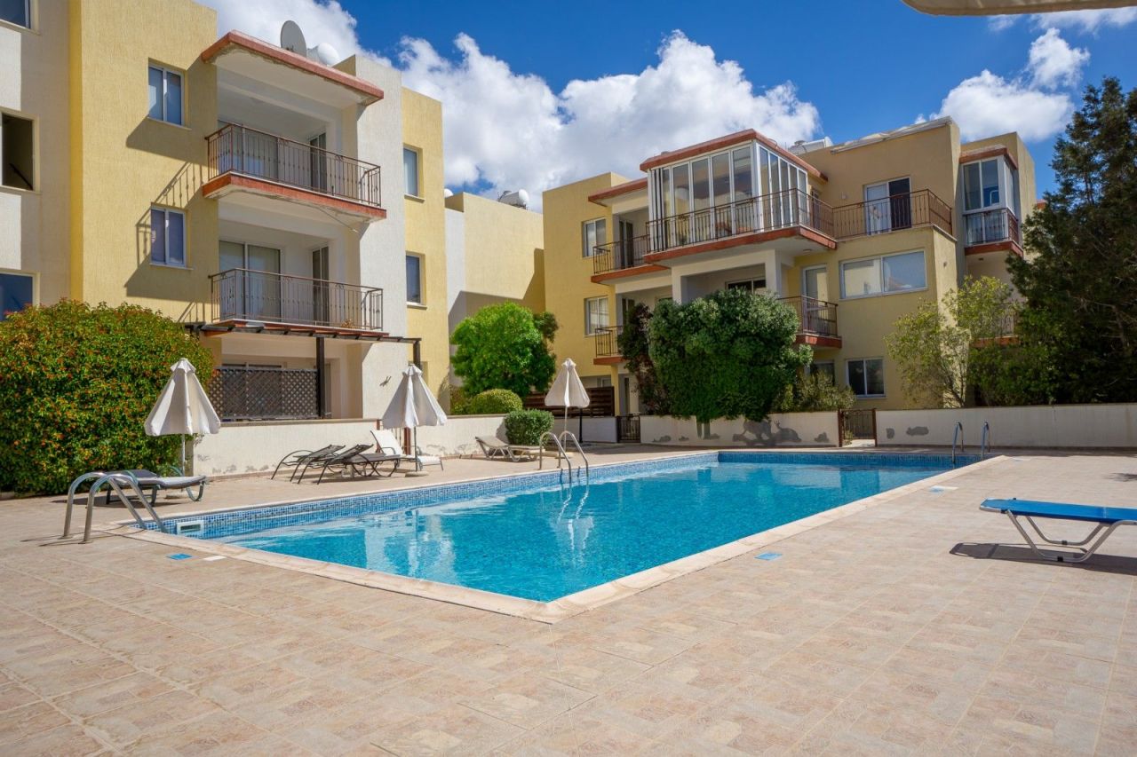 Апартаменты в Пафосе, Кипр, 67 м² - фото 1