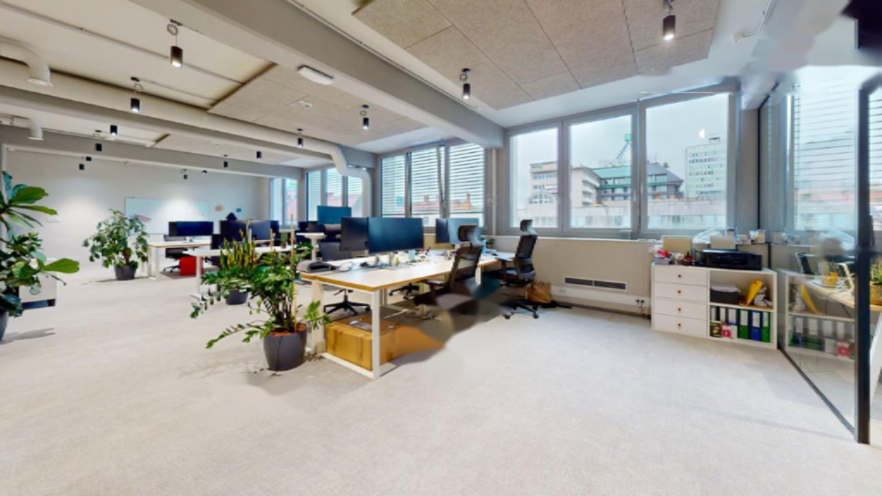 Офис в Любляне, Словения, 608 м² - фото 5