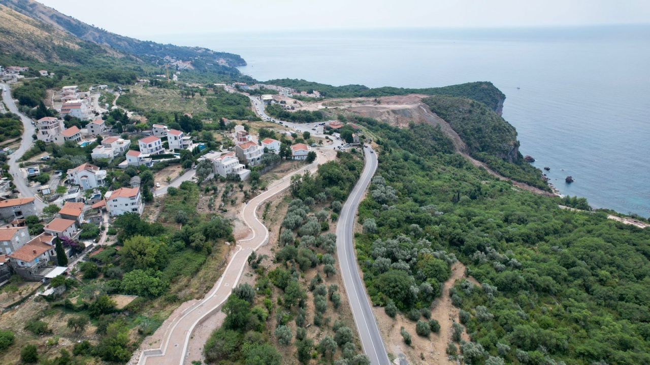 Земля в Близикуче, Черногория, 2 682 м² - фото 7