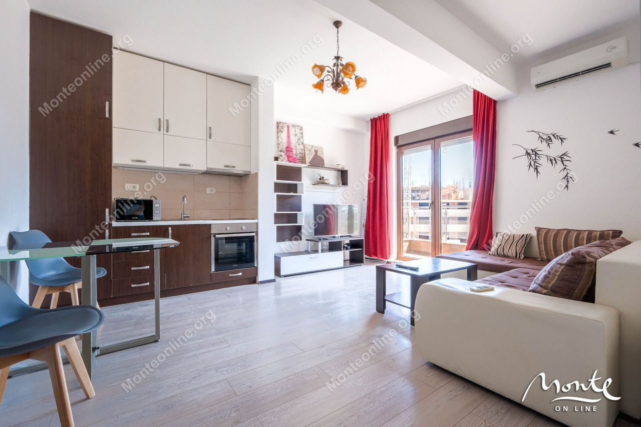 Апартаменты в Будве, Черногория, 40 м² - фото 1