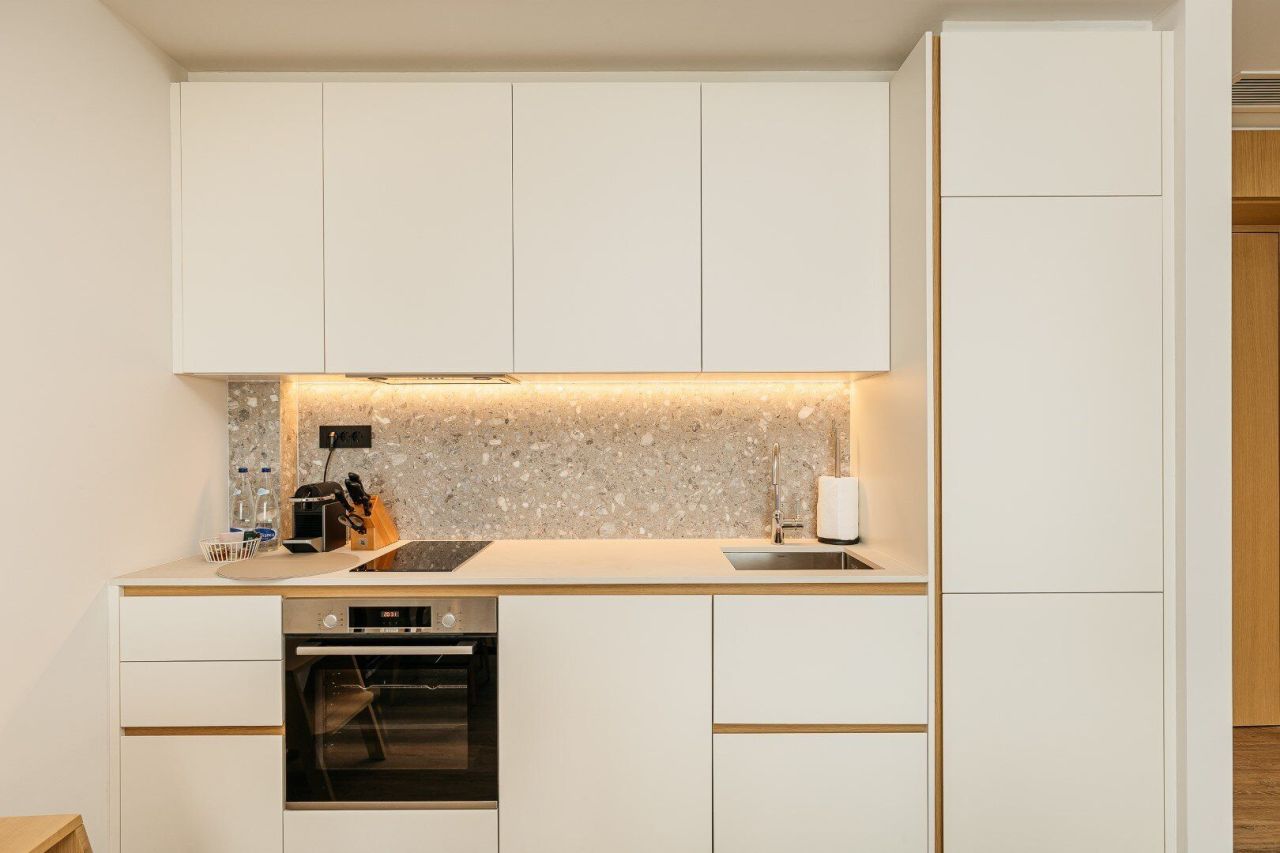 Апартаменты в Тивате, Черногория, 64 м² - фото 6