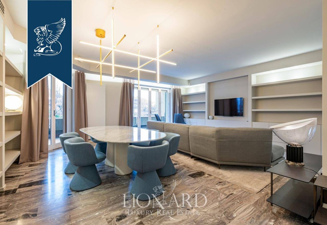 Апартаменты в Милане, Италия, 280 м² - фото 1