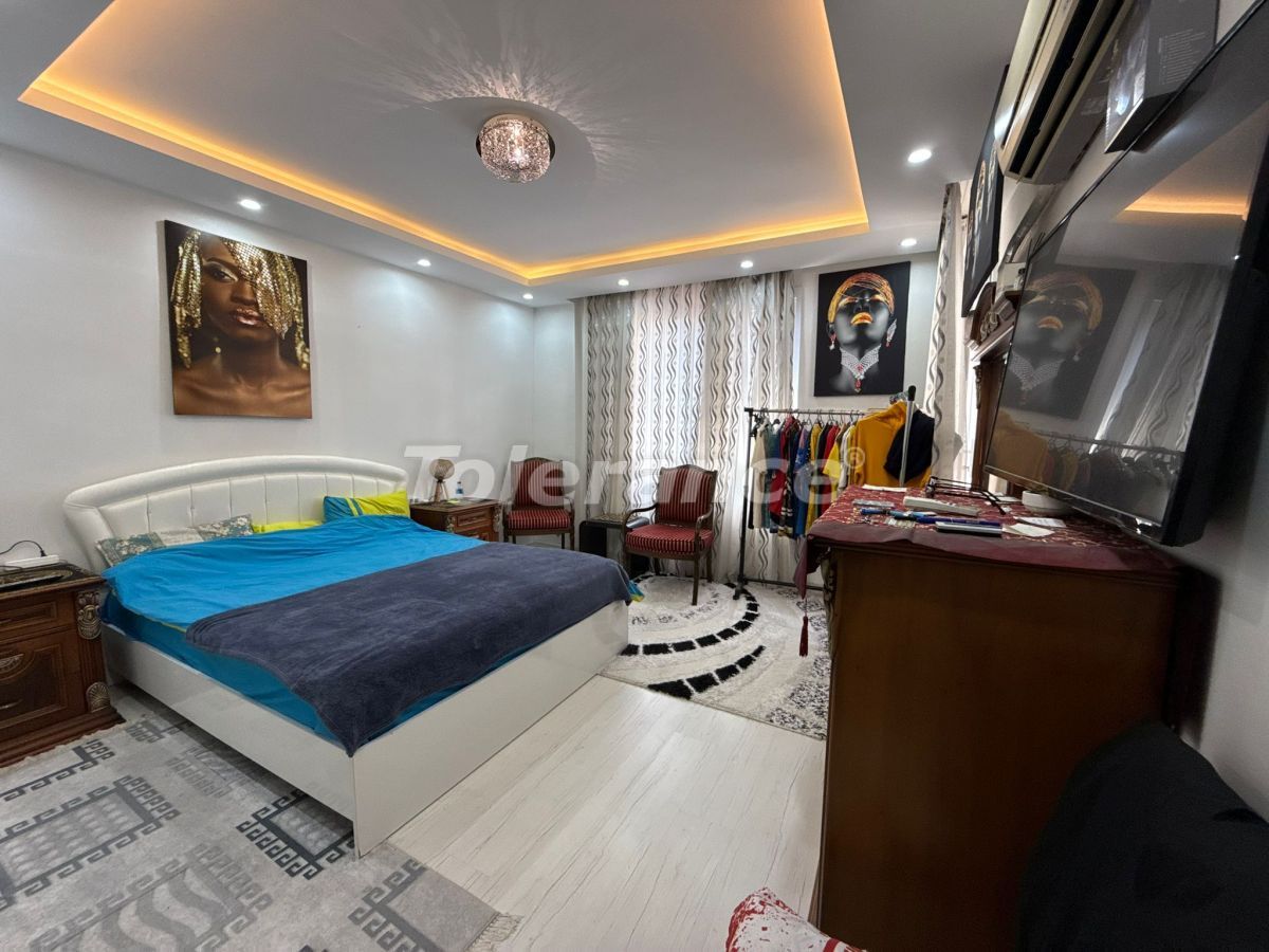Апартаменты в Мерсине, Турция, 160 м² - фото 15