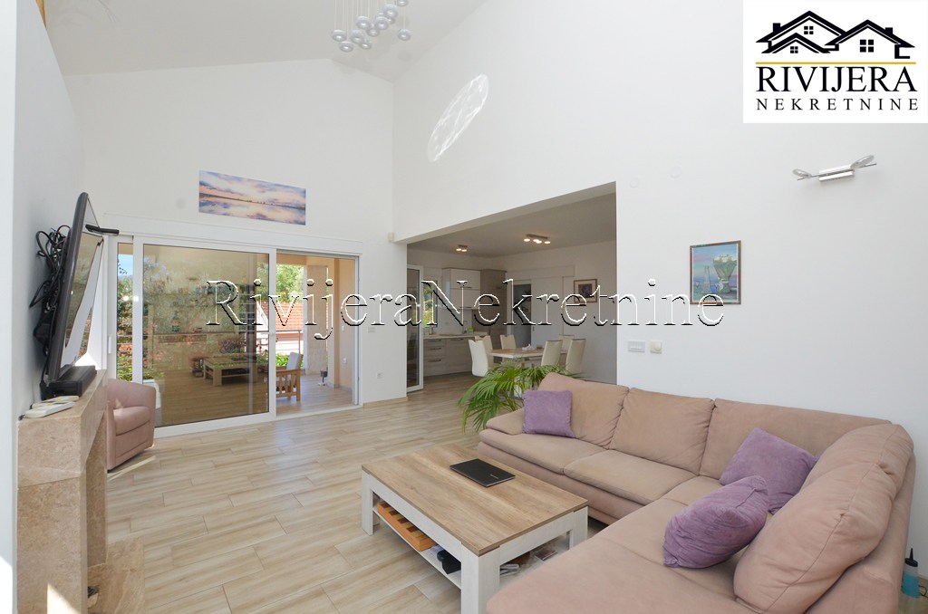 Дом в Херцег-Нови, Черногория, 244 м² - фото 11