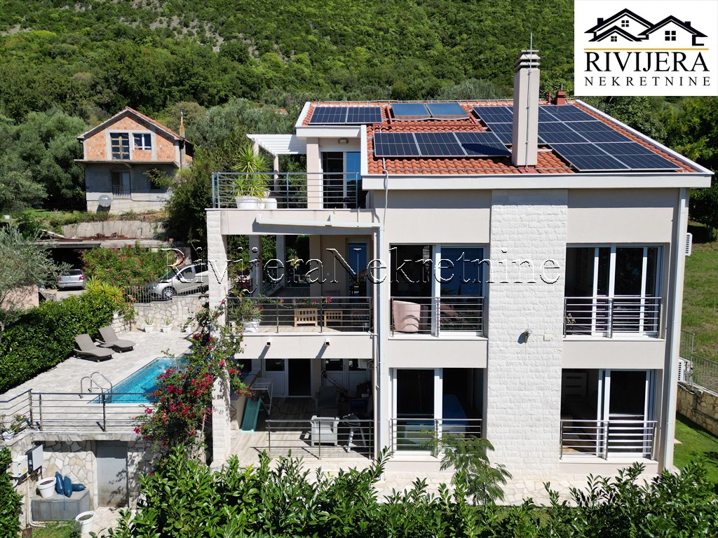 Дом в Херцег-Нови, Черногория, 244 м² - фото 7