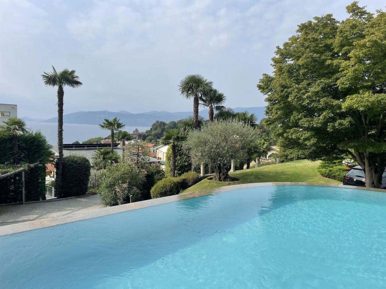 Вилла в Вербании, Италия, 201 м² - фото 4