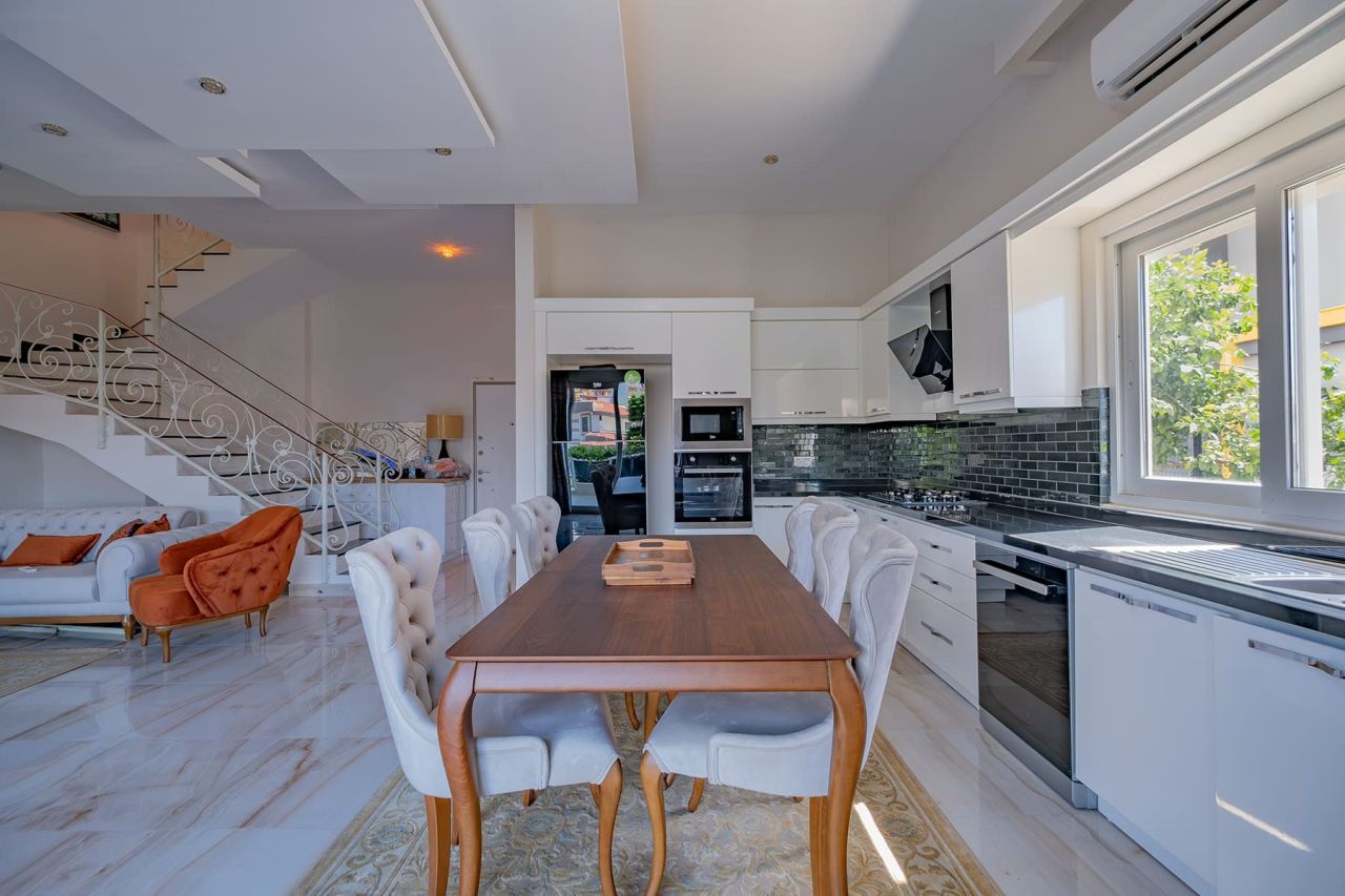 Квартира в Алании, Турция, 180 м² - фото 4