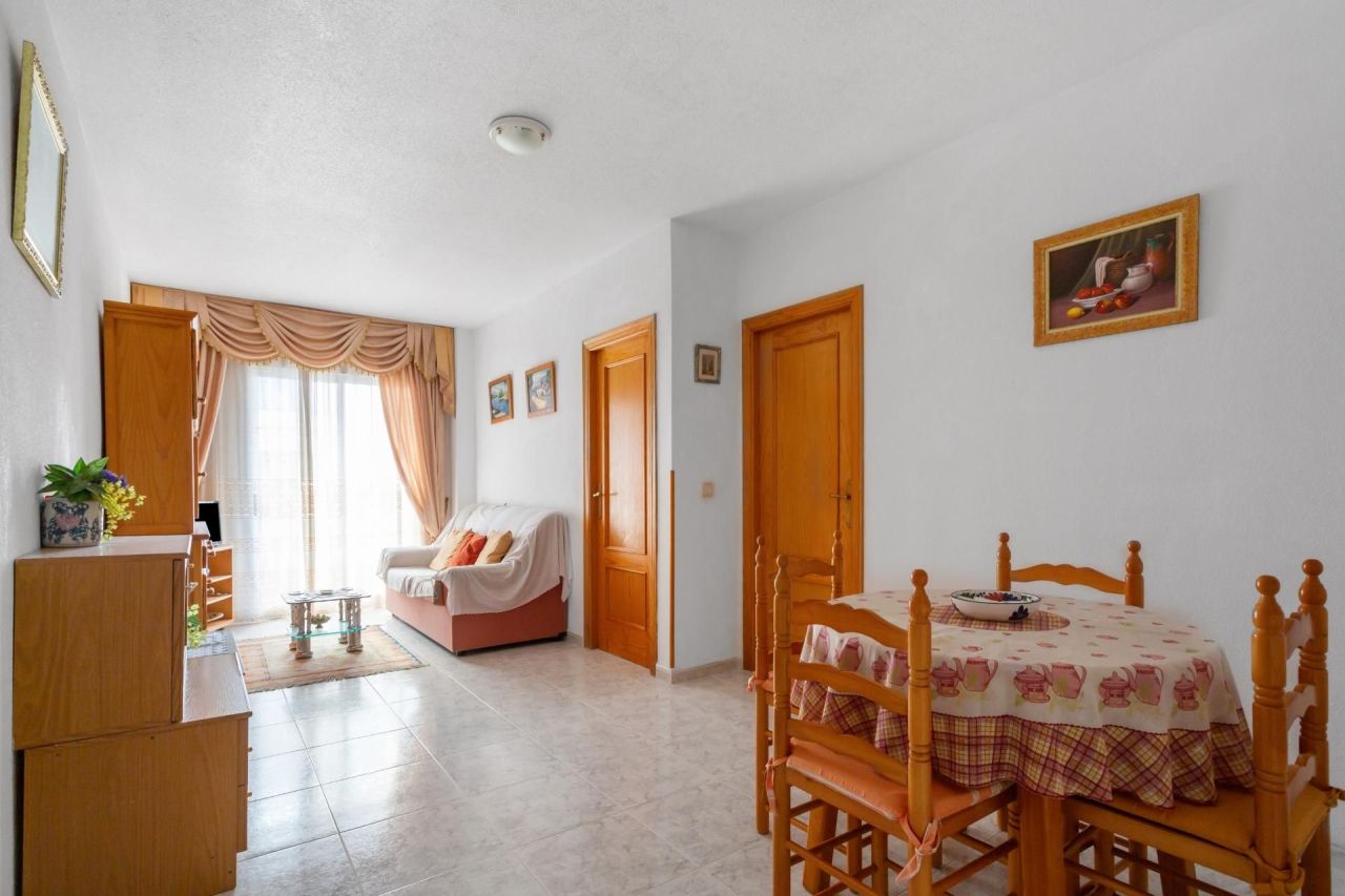 Квартира в Торревьехе, Испания, 61 м² - фото 2