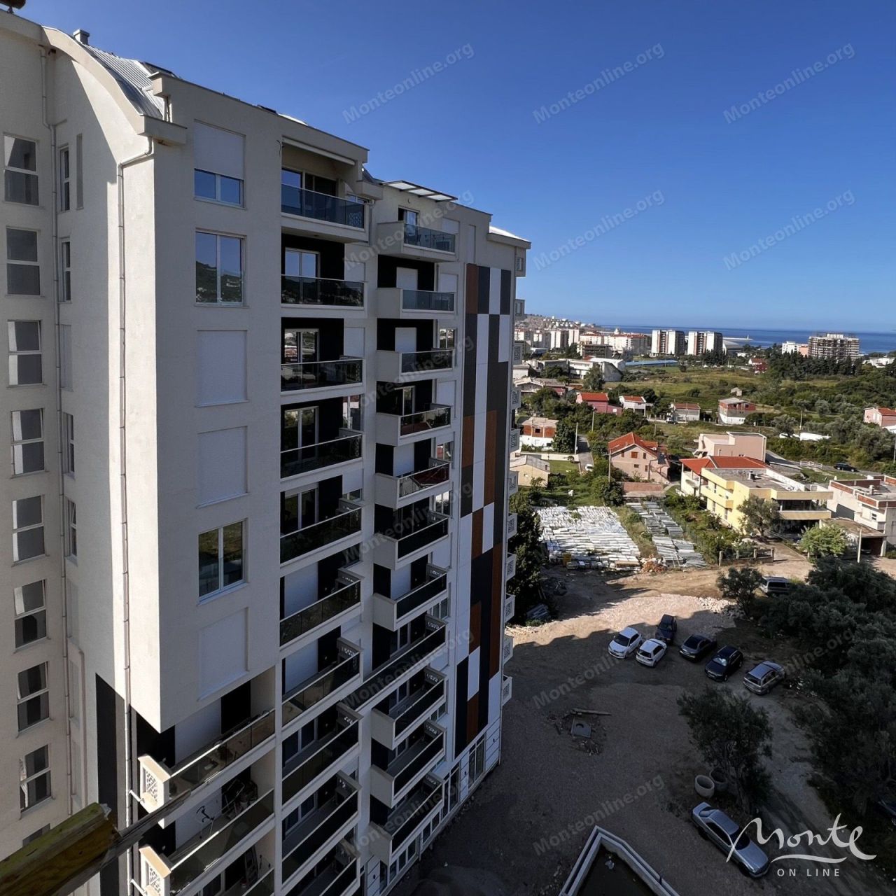 Апартаменты в Баре, Черногория, 72 м² - фото 2