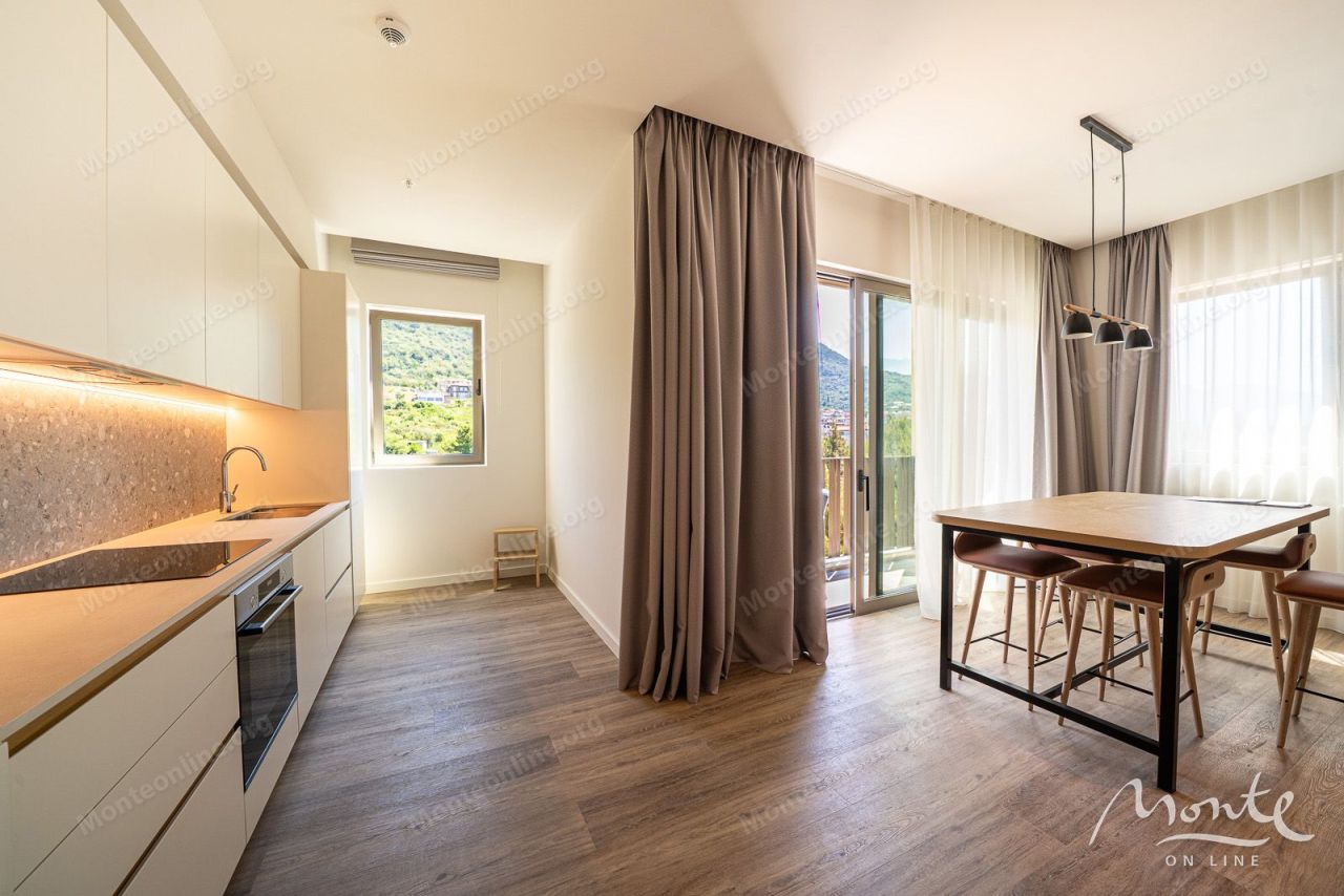 Апартаменты в Тивате, Черногория, 91 м² - фото 6