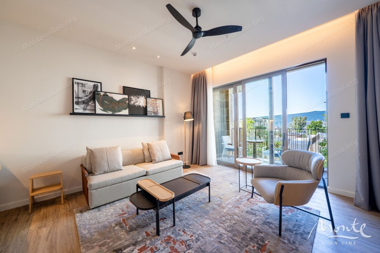 Апартаменты в Тивате, Черногория, 63 м² - фото 7