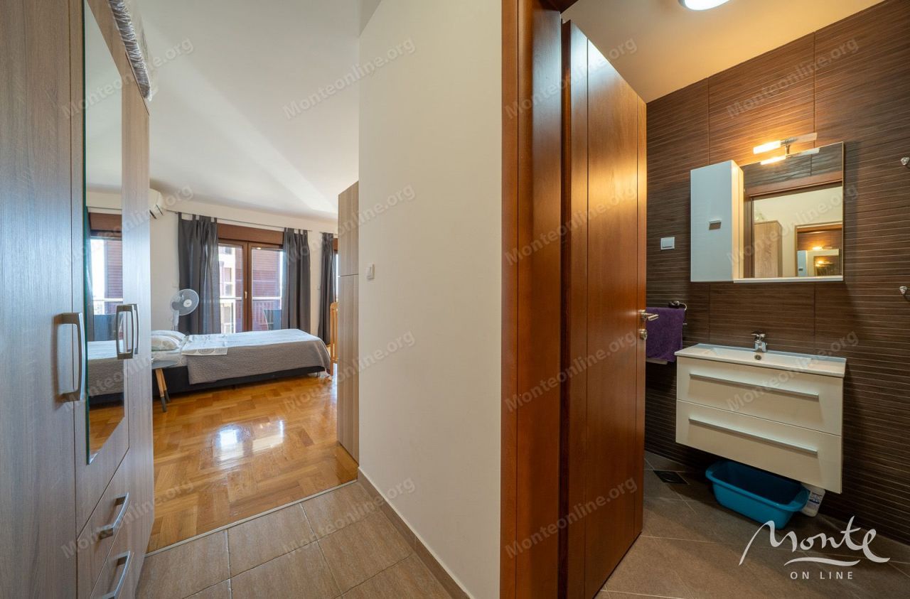 Апартаменты в Бечичи, Черногория, 45 м² - фото 11